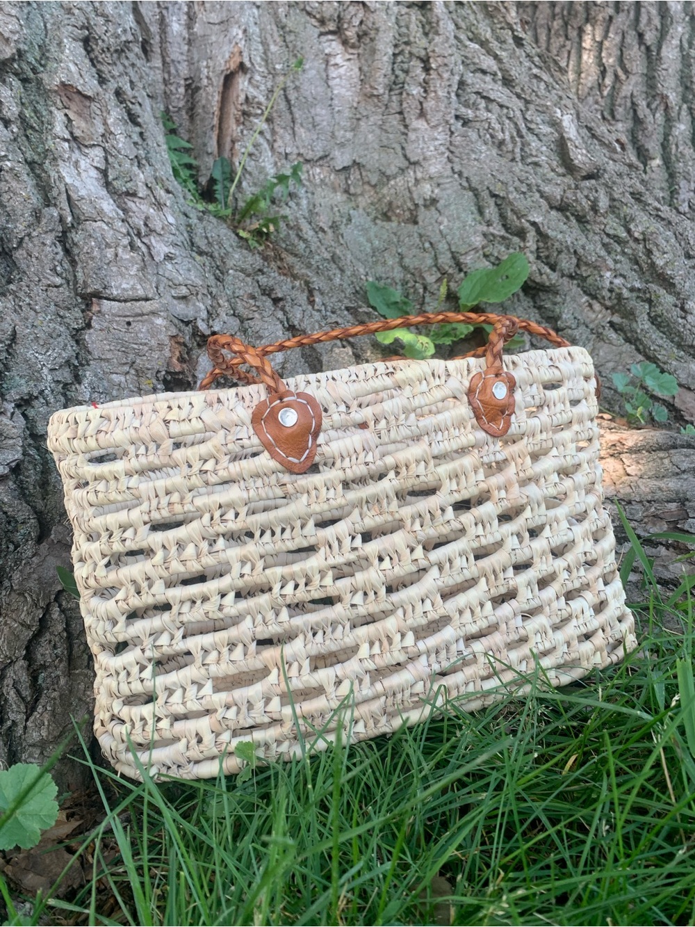 NWT Handwoven picnic basket bag- wicker basket -tote bag - beach bag basket - Picture 7 of 15